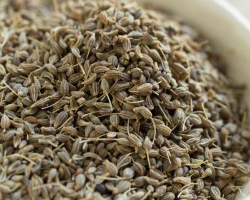 Green anise seeds